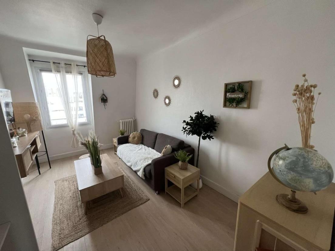 Charmant Appartement Aux Portes De Paris - 2Pax Saint-Ouen  Exterior photo